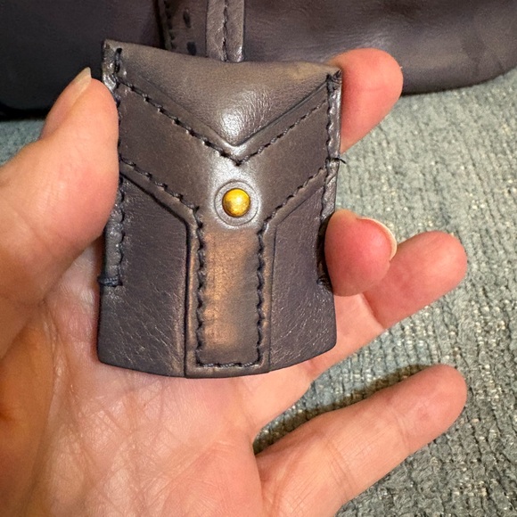 Yves Saint Laurent (YSL) Muse bag with COA - Picture 3 of 16